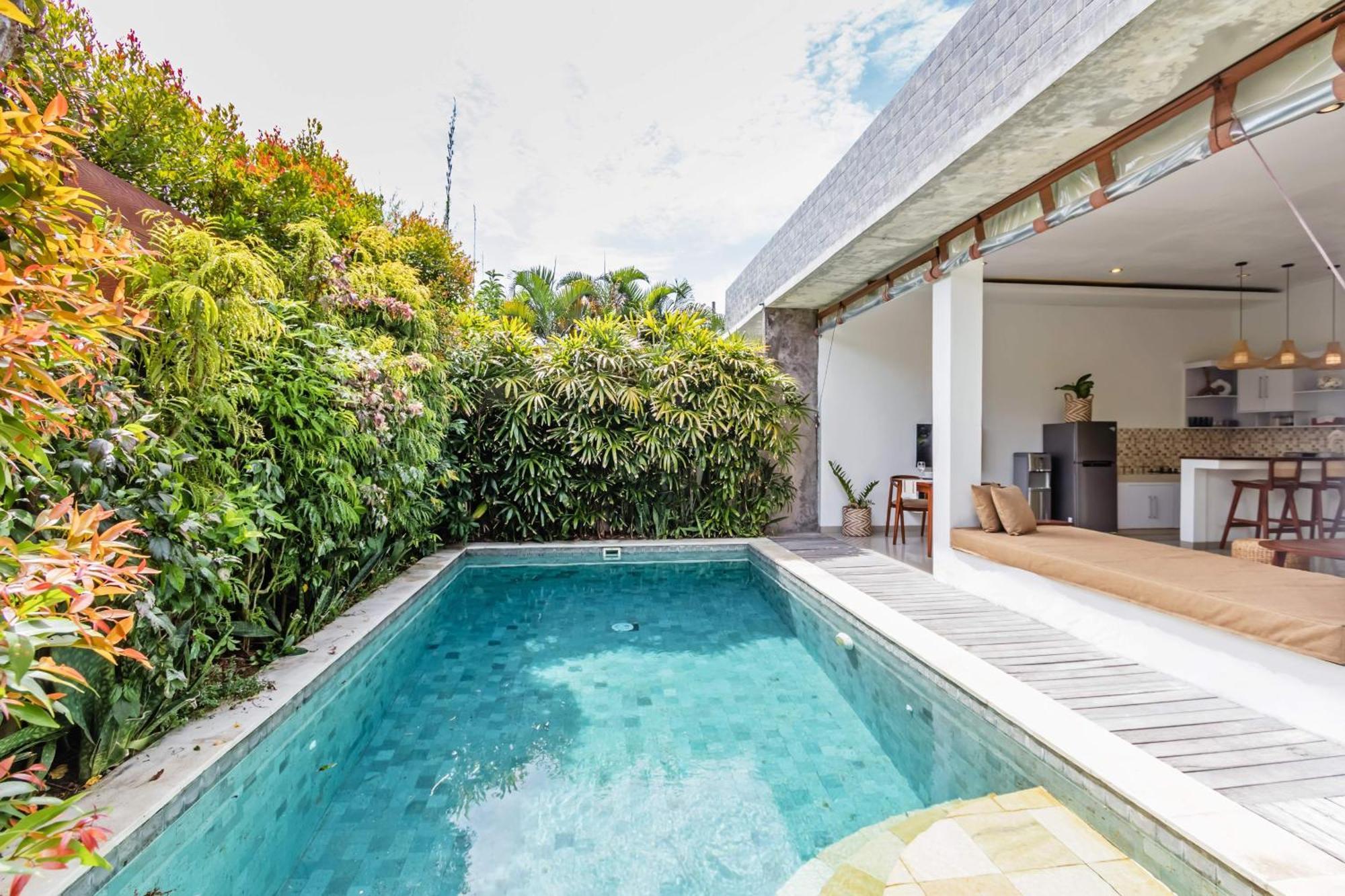 Adorable 1Br Villas In The Herat Of Seminyak Zewnętrze zdjęcie